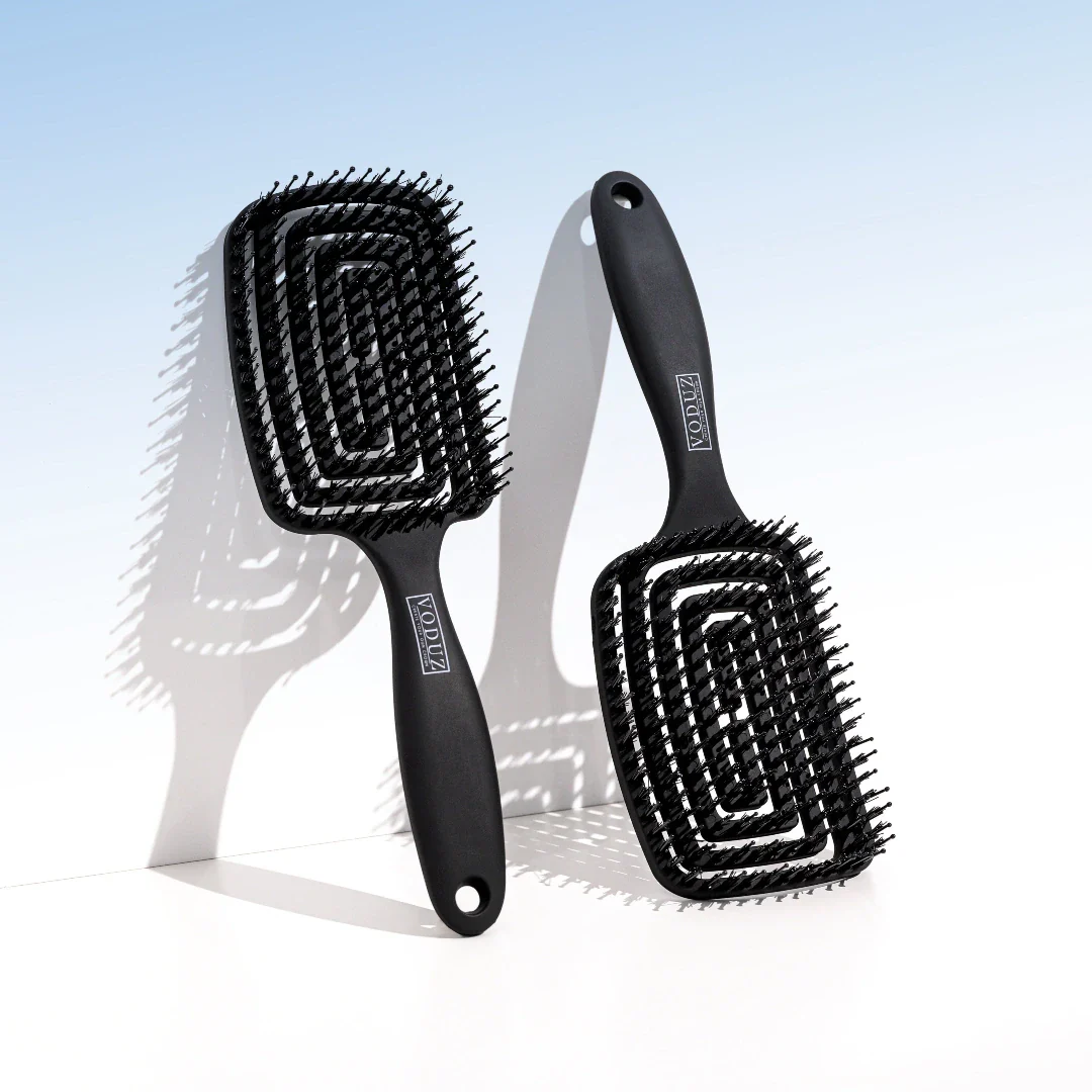'In-Vented' 3D Duo Bristle Brush - Image 4